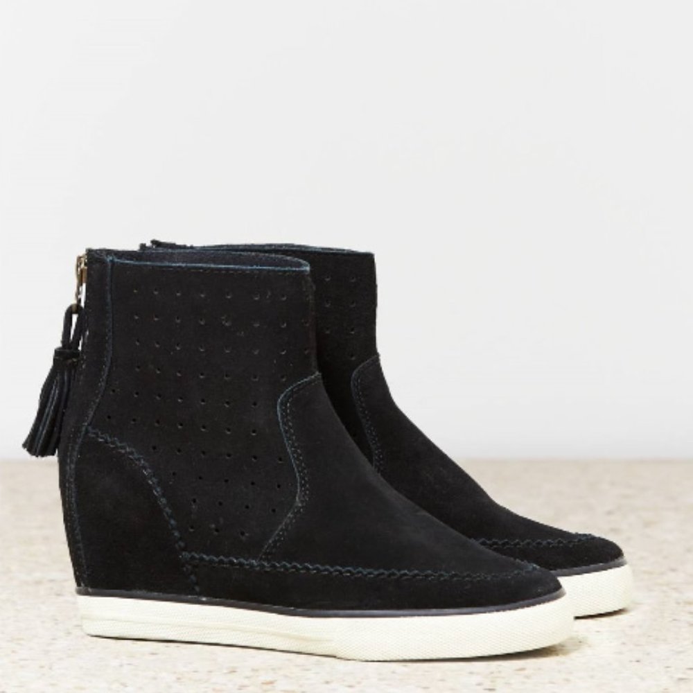 AMERICAN EAGLE OUTFITTERS Hidden Wedge NWT